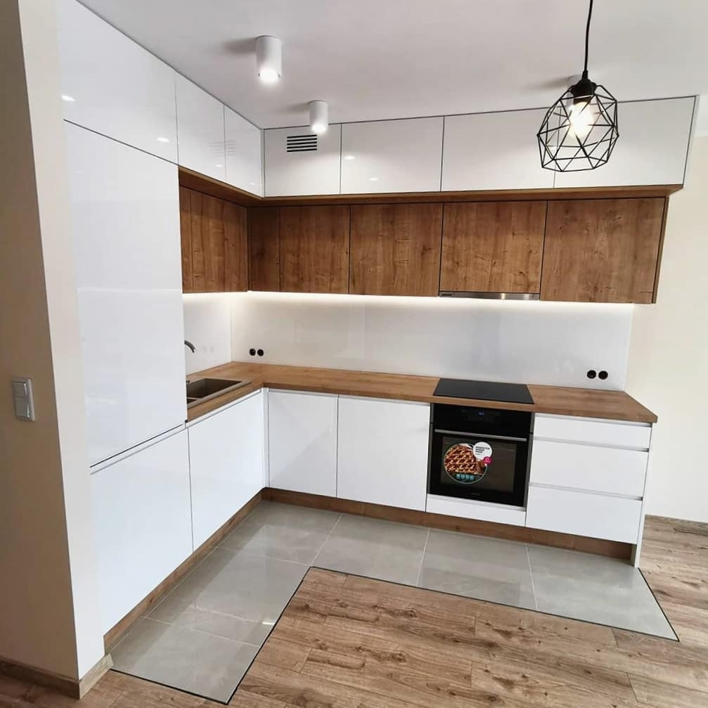 Белый кухонный гарнитур-Кухня МДФ в эмали «Модель 631»-фото2