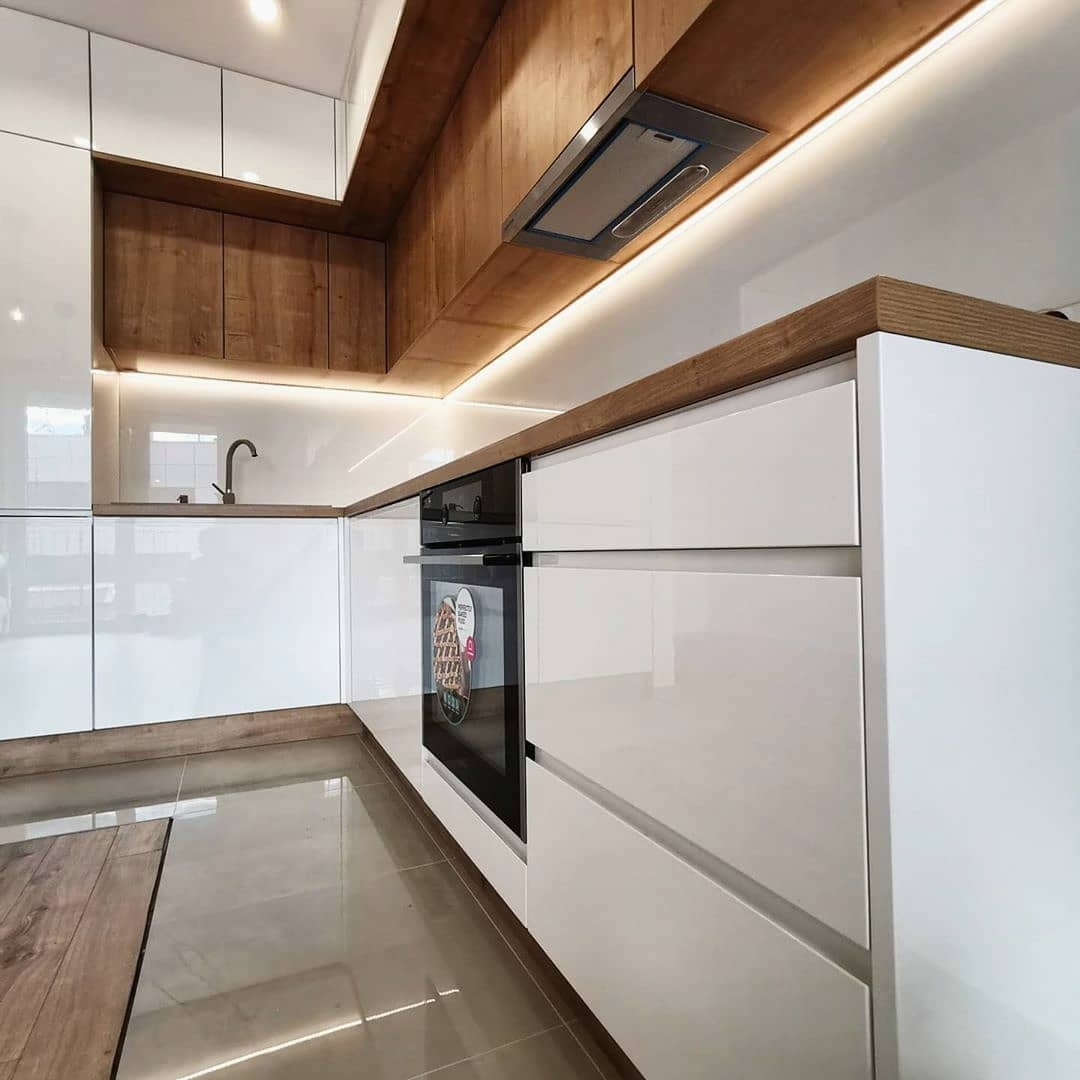 Белый кухонный гарнитур-Кухня МДФ в эмали «Модель 631»-фото3