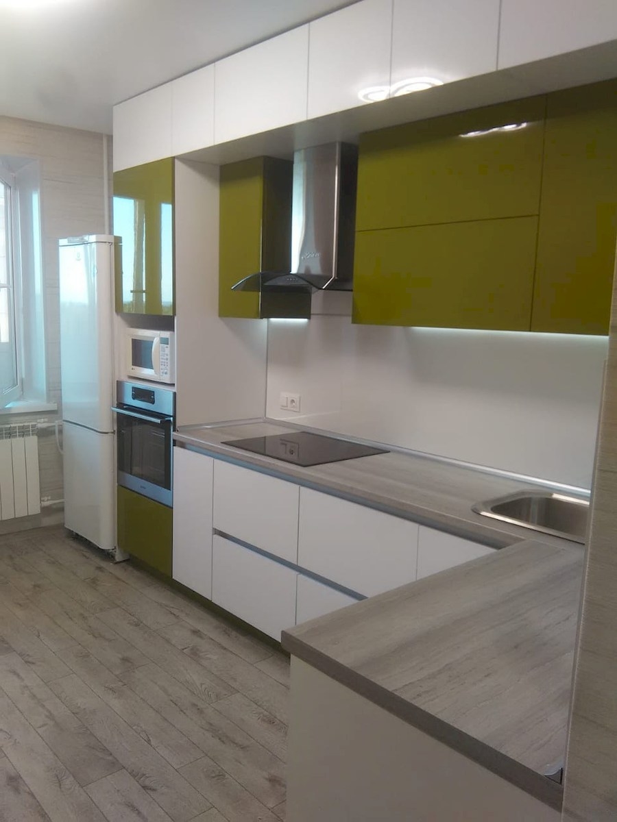 Белый кухонный гарнитур-Кухня из пластика «Модель 572»-фото3