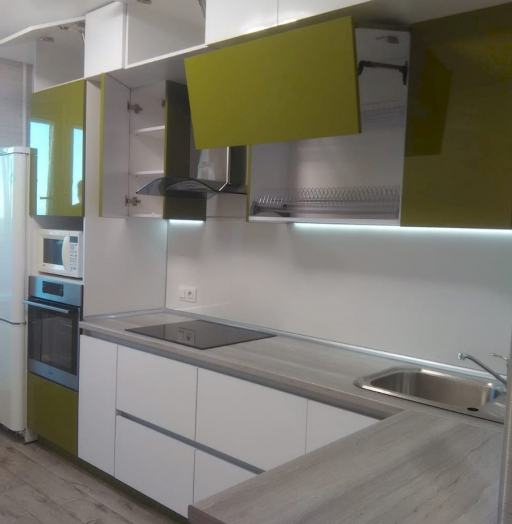 Белый кухонный гарнитур-Кухня из пластика «Модель 572»-фото17
